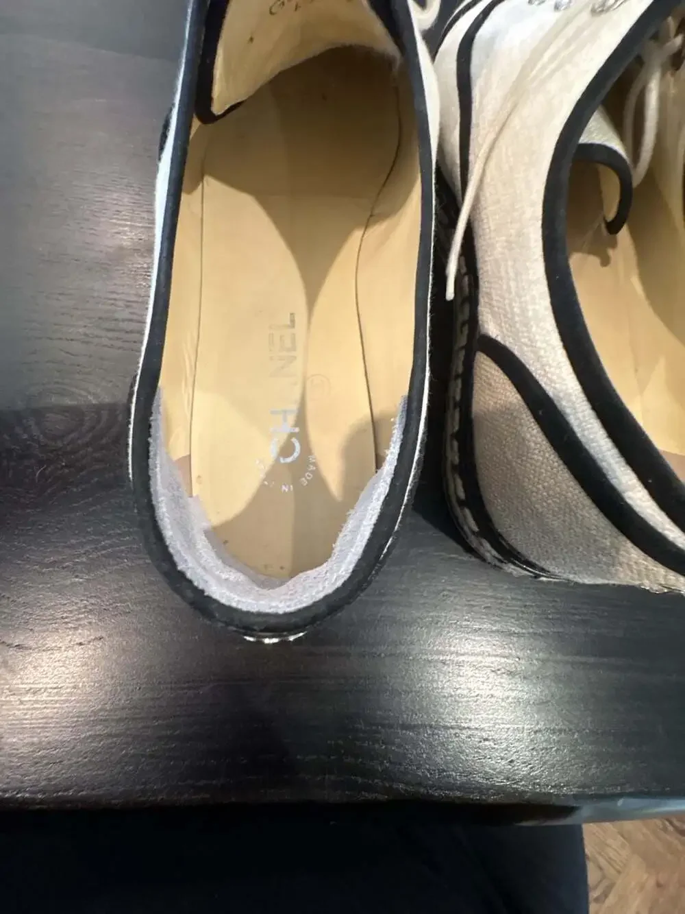 Chanel Canvas Lace-Up CC Logo Espadrille Oxford Flats size 42 VERY CLEAN